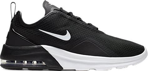 nike air max motion 2 sneakers zwart wit|air max motion 2 goat.